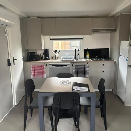 Mobil-home Les Pieds Dans L'eau Les Dunes Chalet *